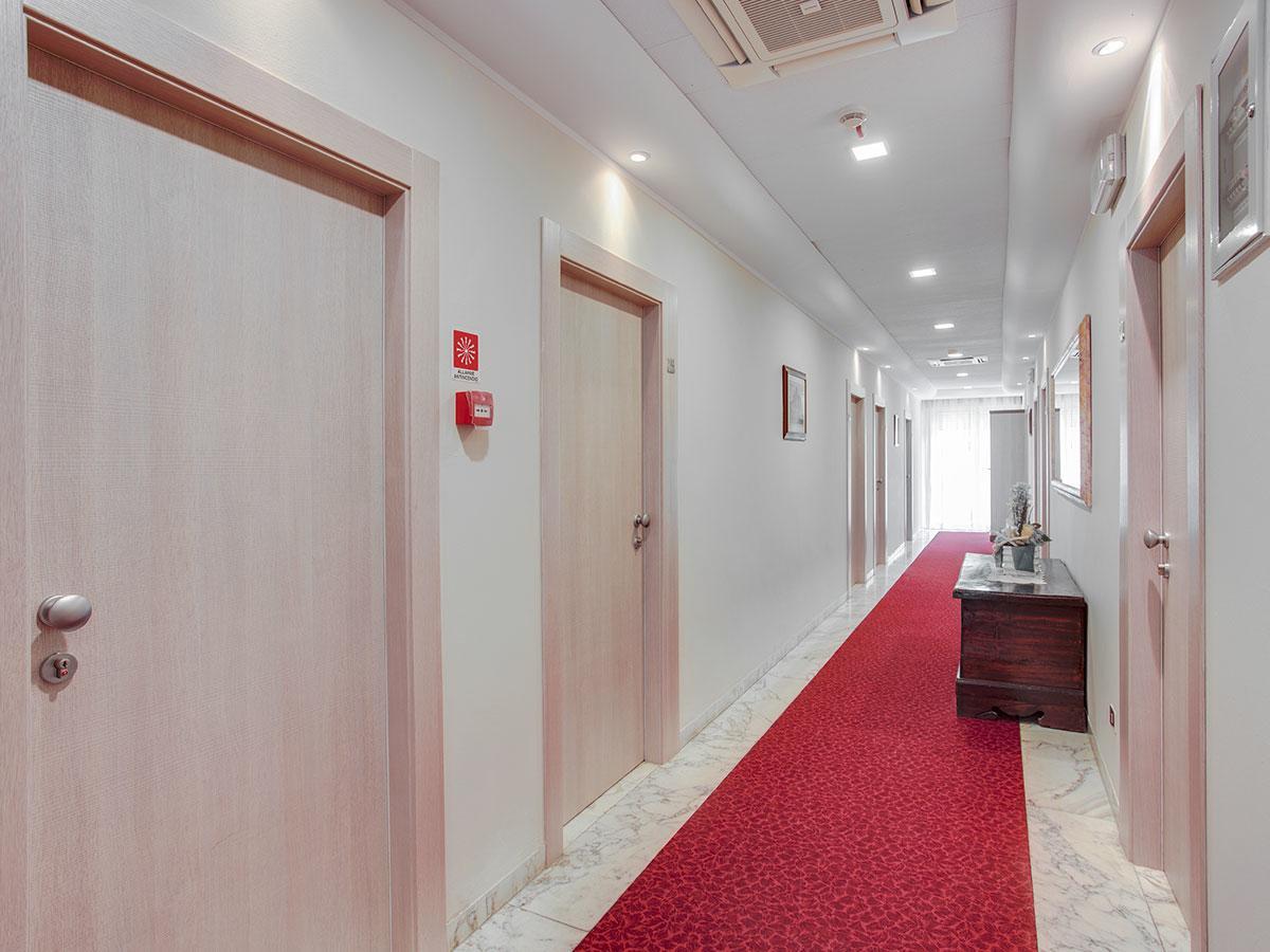 Hotel Caravelle Cesenatico Exterior photo